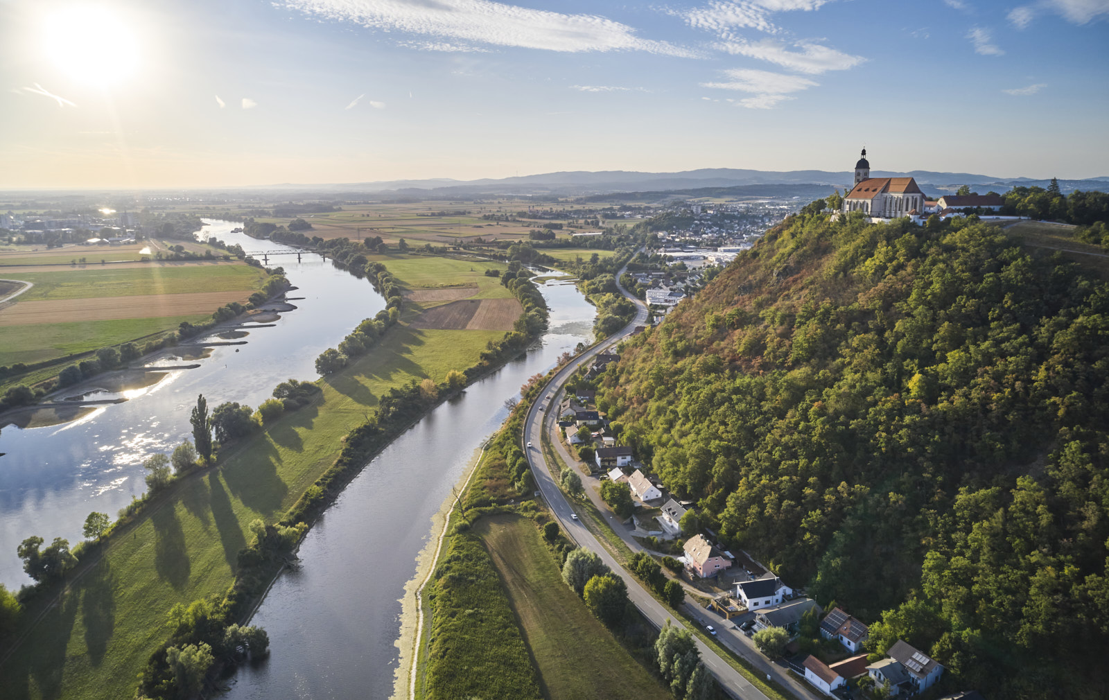 Luftaufnahme_Donau bei Bogenberg_LK Straubing-Bogen